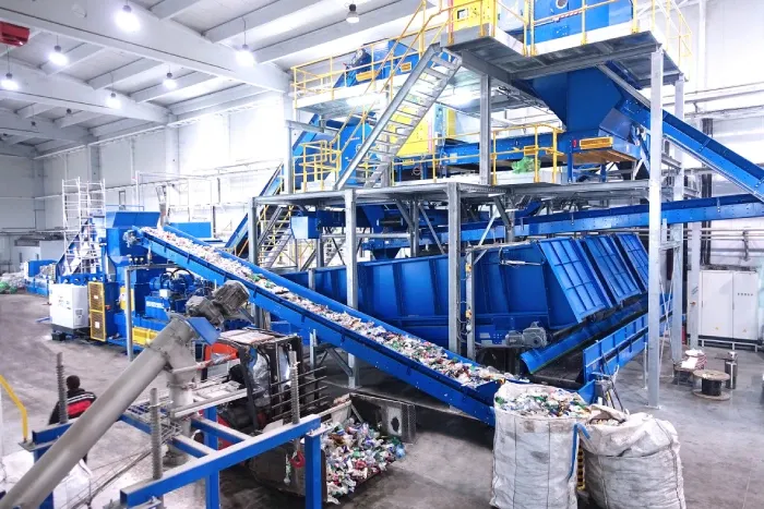 Plastic recycling plant